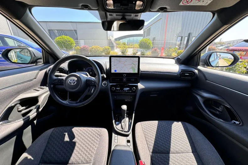 Toyota Yaris Cross din 2026 cu 3.108 km - oferta TOY240649 - foto 24