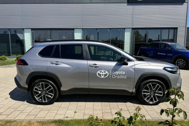 Toyota Corolla Cross din 2026 cu 2.776 km - oferta TOY240650 - foto 8