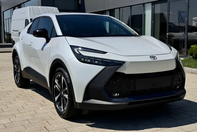Toyota C-HR din 2026 cu 2 km - oferta TOY240651 - foto 1