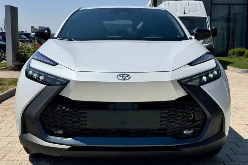 Toyota C-HR din 2026 cu 2 km - oferta TOY240651 - foto 2