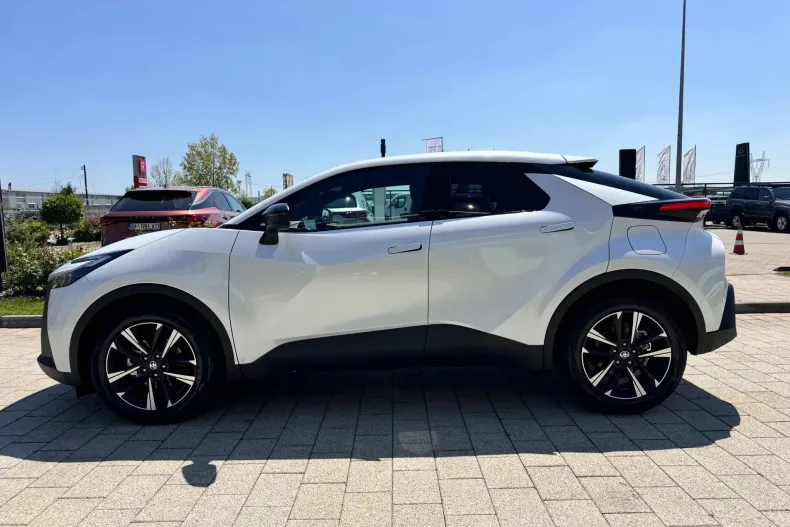 Toyota C-HR din 2026 cu 2 km - oferta TOY240651 - foto 4