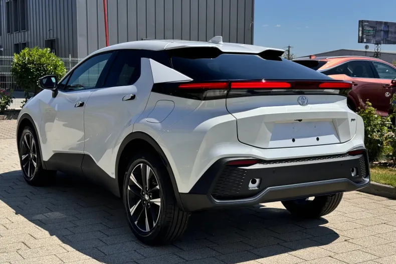 Toyota C-HR din 2026 cu 2 km - oferta TOY240651 - foto 5