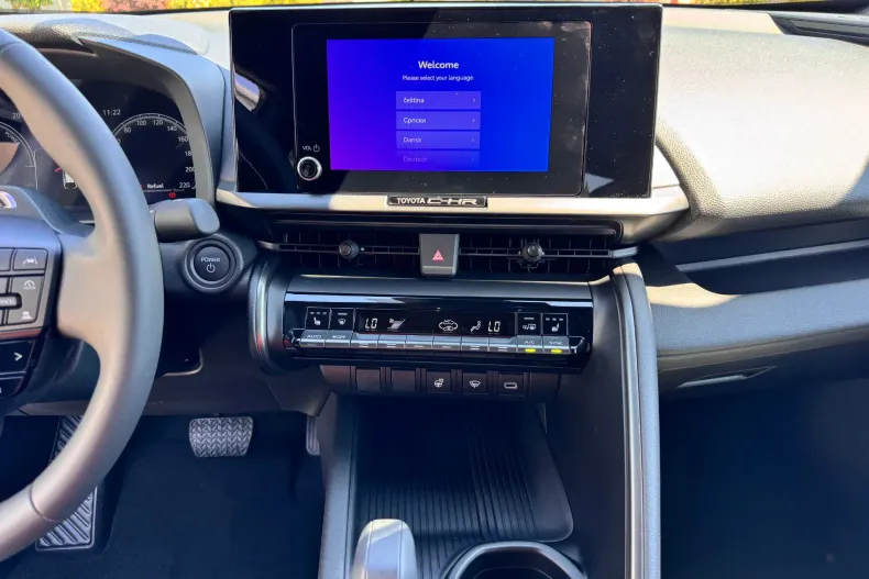 Toyota C-HR din 2026 cu 2 km - oferta TOY240651 - foto 15