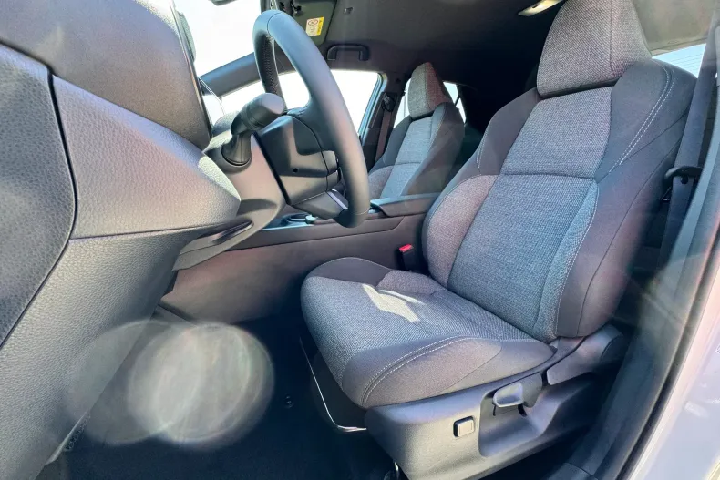 Toyota C-HR din 2026 cu 2 km - oferta TOY240651 - foto 22