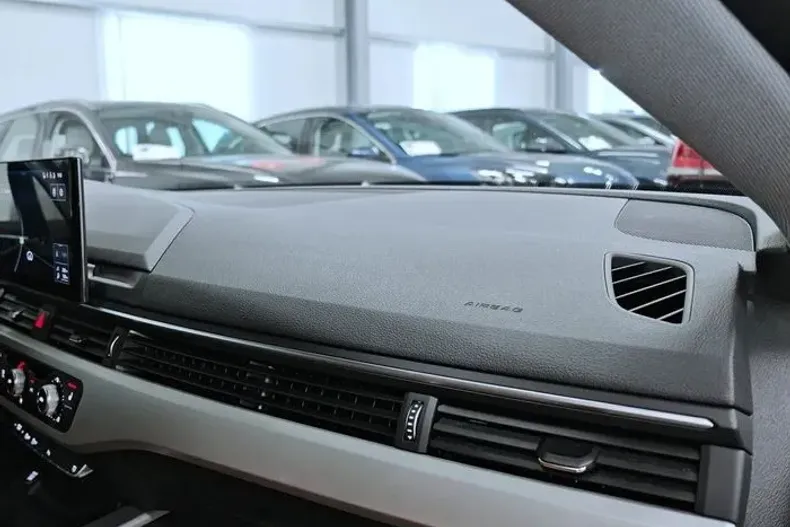 Audi A5 din 2021 cu 99.830 km - oferta AUD240657 - foto 8