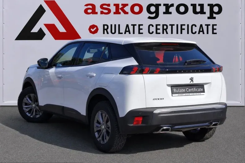 Peugeot 2008 din 2023 cu 52.656 km - oferta PEU240659 - foto 3