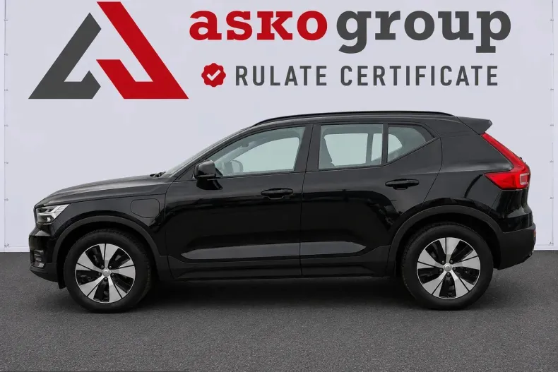 Volvo XC40 din 2020 cu 77.940 km - oferta VOL240660 - foto 6