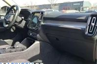 Volvo XC40 din 2020 cu 77.940 km - oferta VOL240660 - foto 7