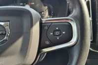 Volvo XC40 din 2020 cu 77.940 km - oferta VOL240660 - foto 17