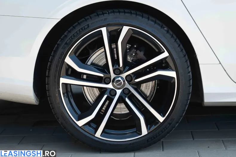 Volvo S90 din 2022 cu 137.547 km - oferta VOL240661 - foto 25