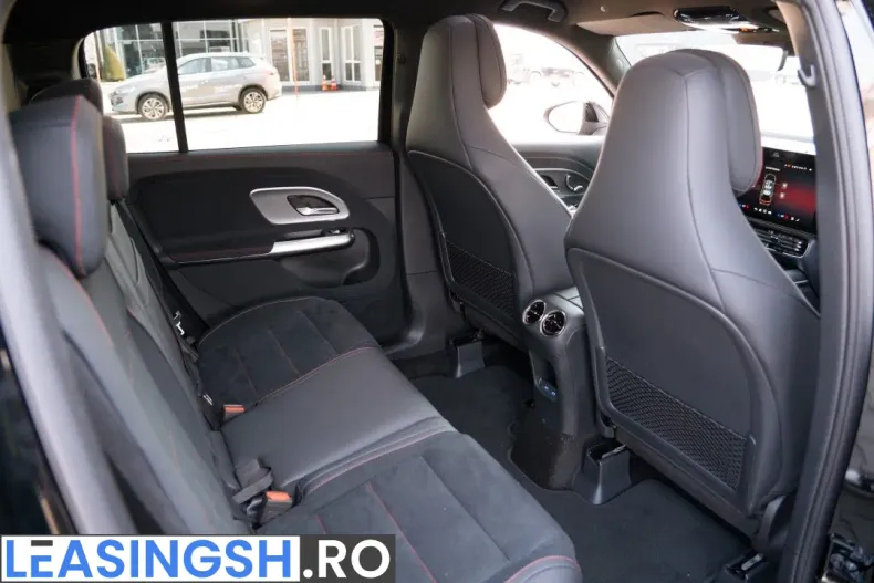 Mercedes-Benz GLB 350 (Clasa GLB) din 2026 cu 3.000 km - oferta MER240667 - foto 7