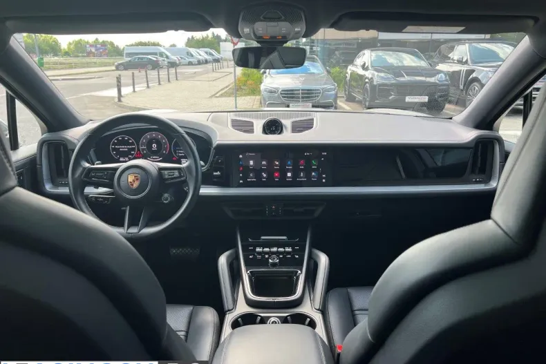 Porsche Cayenne din 2024 cu 26.000 km - oferta POR240668 - foto 9