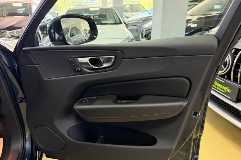 Volvo XC60 din 2023 cu 133.315 km - oferta VOL240672 - foto 17