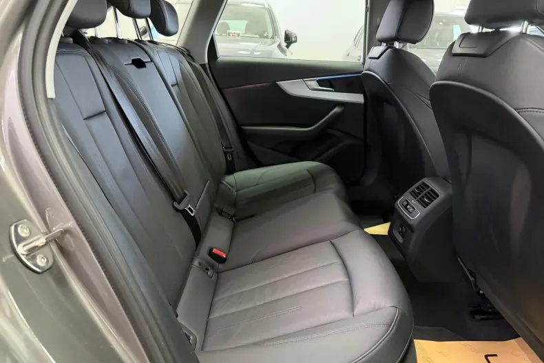Audi A4 din 2022 cu 133.915 km - oferta AUD240673 - foto 17