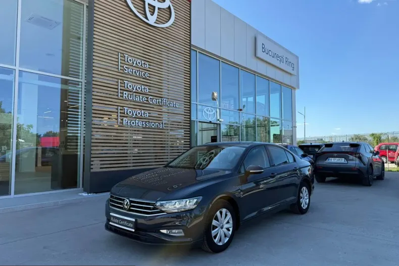 Volkswagen Passat din 2021 cu 96.676 km - oferta VOL240674 - foto 1
