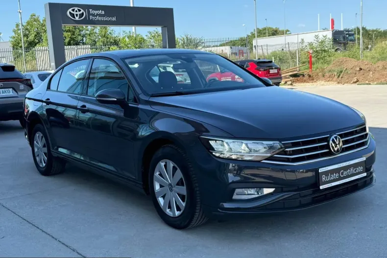 Volkswagen Passat din 2021 cu 96.676 km - oferta VOL240674 - foto 4