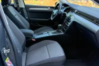 Volkswagen Passat din 2021 cu 96.676 km - oferta VOL240674 - foto 15