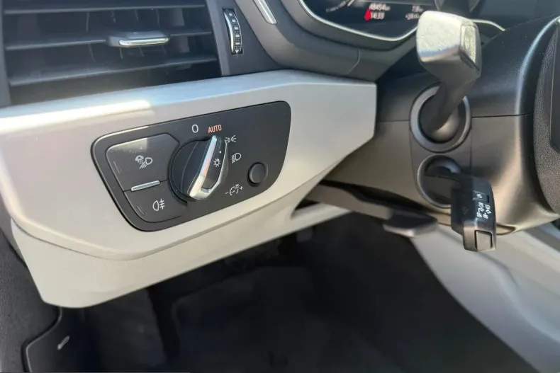 Audi A5 din 2021 cu 48.454 km - oferta AUD240677 - foto 11