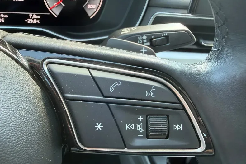 Audi A5 din 2021 cu 48.454 km - oferta AUD240677 - foto 13