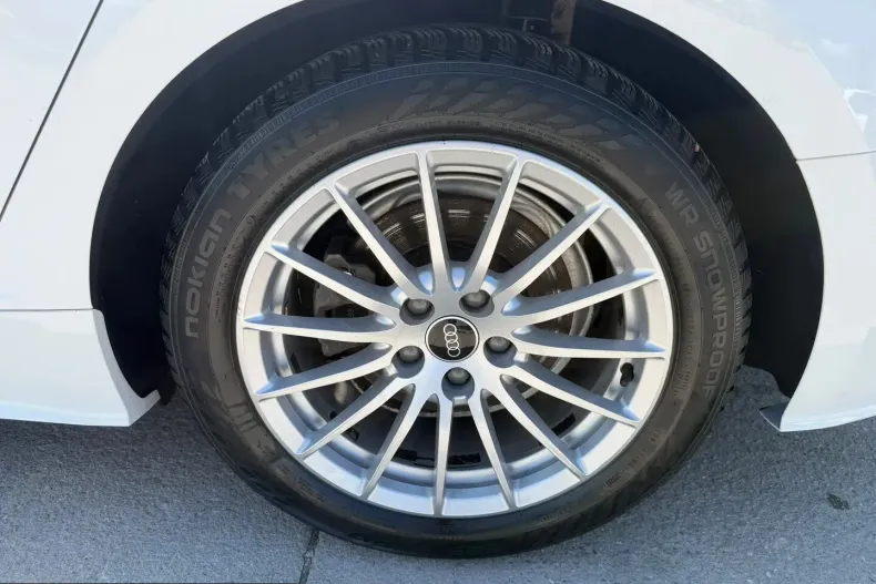 Audi A5 din 2021 cu 48.454 km - oferta AUD240677 - foto 24