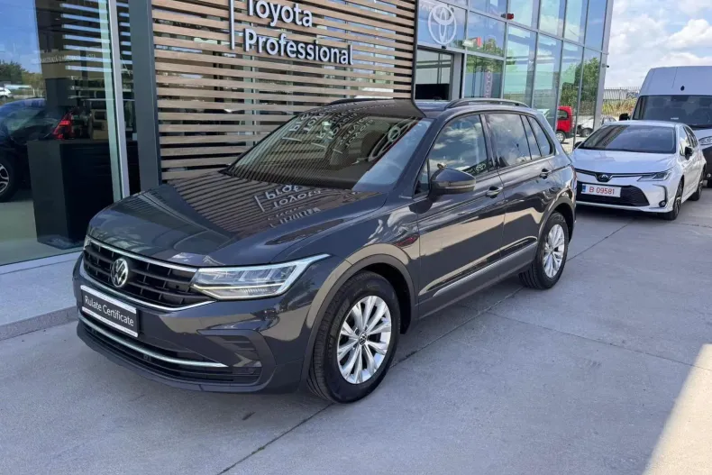 Volkswagen Tiguan din 2021 cu 52.461 km - oferta VOL240680 - foto 2