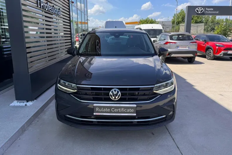 Volkswagen Tiguan din 2021 cu 52.461 km - oferta VOL240680 - foto 9