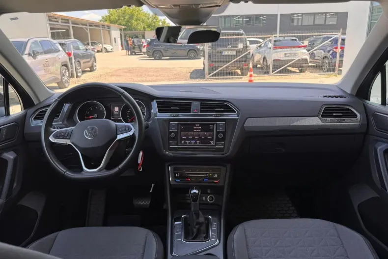 Volkswagen Tiguan din 2021 cu 52.461 km - oferta VOL240680 - foto 15