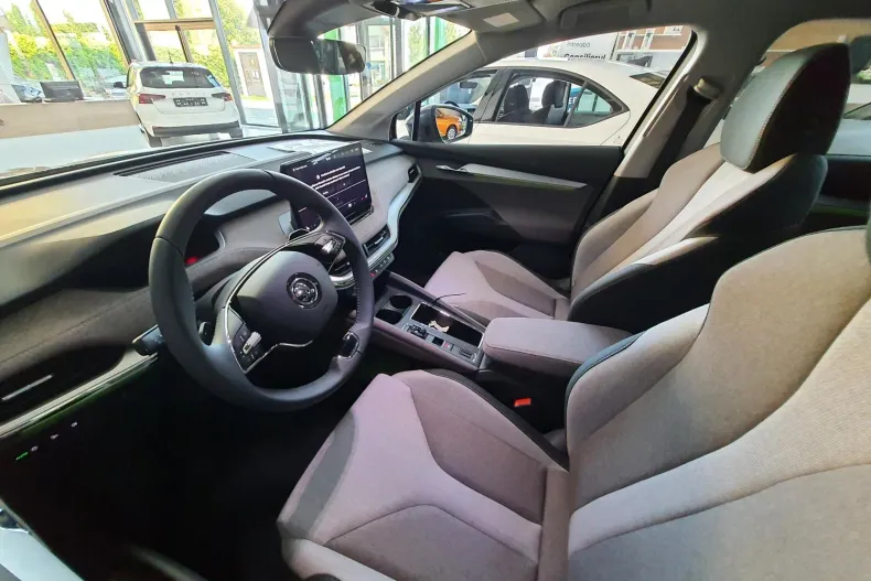 Skoda Enyaq din 2022 cu 17.222 km - oferta SKO240684 - foto 12