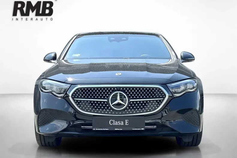 Mercedes-Benz E 300 (Clasa E) din 2026 cu 14 km - oferta MER240687 - foto 8