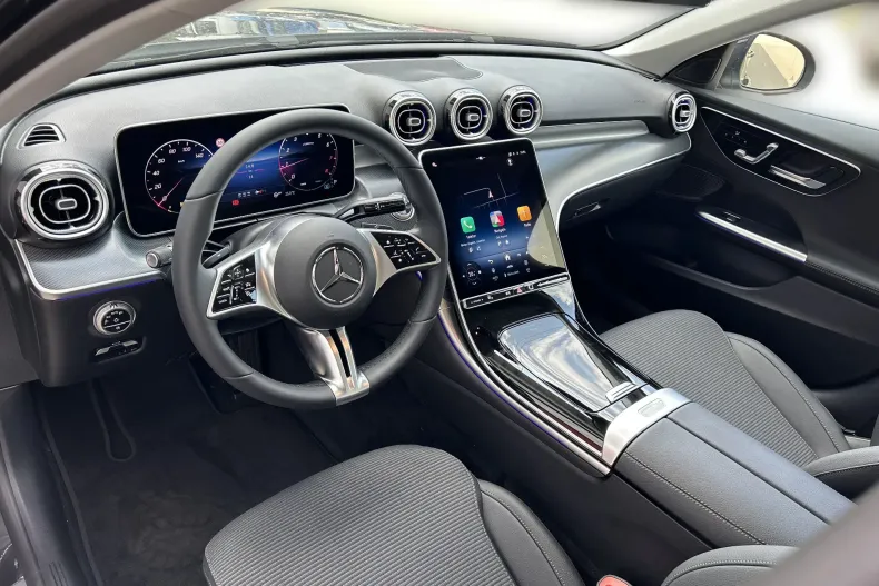 Mercedes-Benz C 180 (Clasa C) din 2026 cu 16 km - oferta MER240688 - foto 9