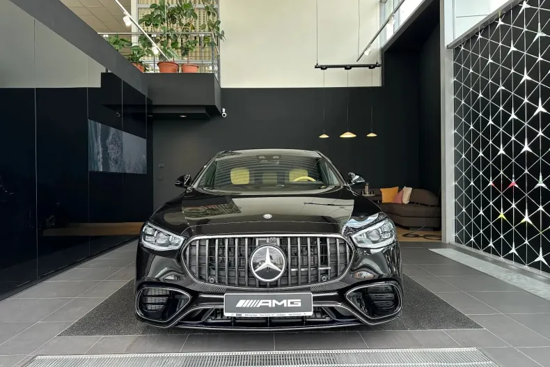 Mercedes-Benz S 63 AMG (Clasa S) din 2024 cu 19.000 km - oferta MER240691 - foto 1