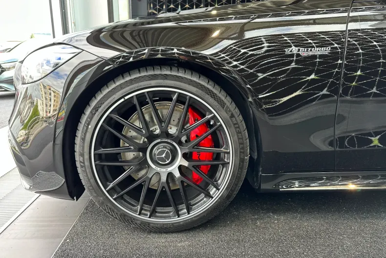 Mercedes-Benz S 63 AMG (Clasa S) din 2024 cu 19.000 km - oferta MER240691 - foto 8