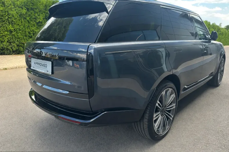 Land Rover Range Rover din 2026 cu 150 km - oferta LAN240699 - foto 4