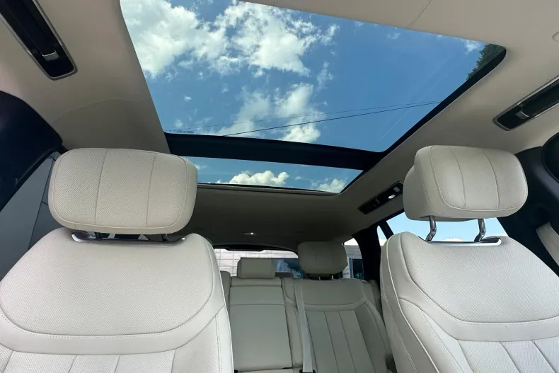 Land Rover Range Rover din 2026 cu 150 km - oferta LAN240699 - foto 7