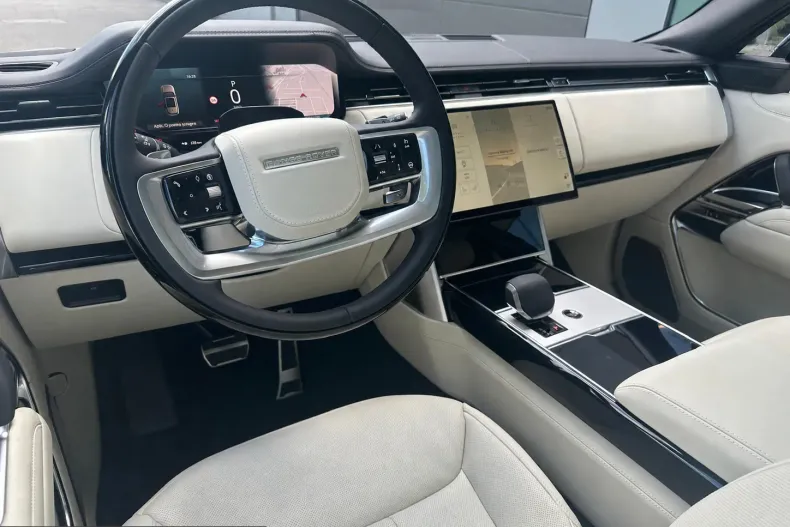 Land Rover Range Rover din 2026 cu 150 km - oferta LAN240699 - foto 12