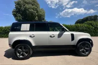 Land Rover Defender din 2026 cu 3.400 km - oferta LAN240700 - foto 2