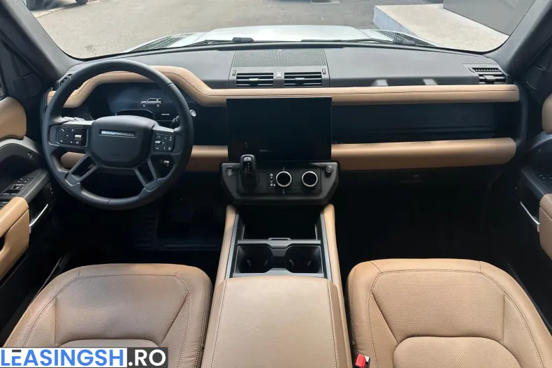 Land Rover Defender din 2026 cu 3.400 km - oferta LAN240700 - foto 5