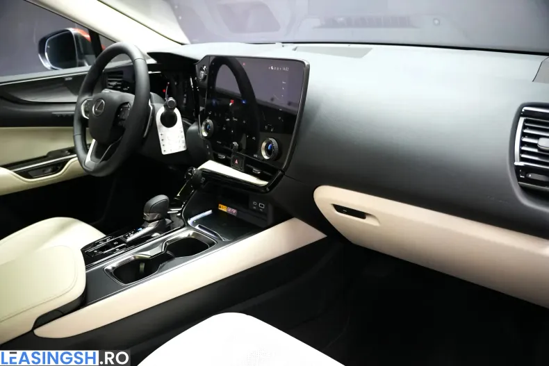 Lexus Seria NX din 2026 cu 10 km - oferta LEX240701 - foto 10