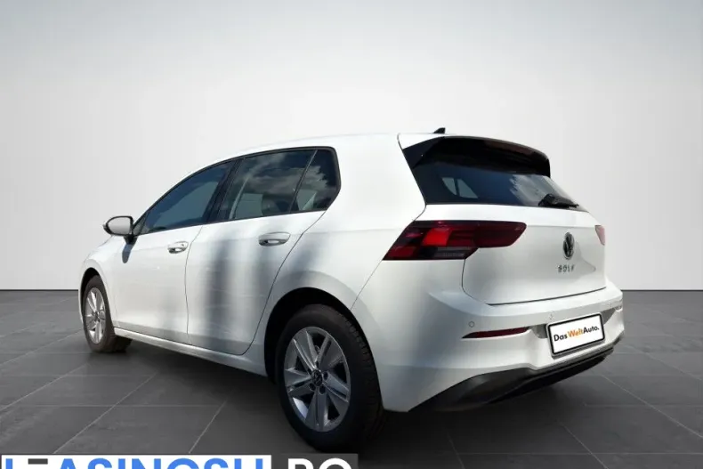 Volkswagen Golf din 2024 cu 1.115 km - oferta VOL240702 - foto 7