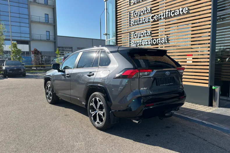 Toyota RAV4 din 2023 cu 41.391 km - oferta TOY240717 - foto 3