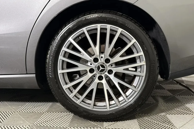 Mercedes-Benz CLA 180 (Clasa CLA) din 2022 cu 74.831 km - oferta MER240718 - foto 13