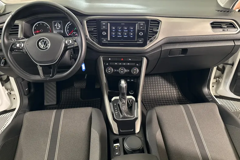 Volkswagen T-Roc din 2021 cu 61.315 km - oferta VOL240721 - foto 9