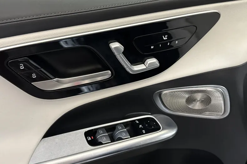 Mercedes-Benz GLC (Clasa GLC) din 2022 cu 18.985 km - oferta MER240722 - foto 14