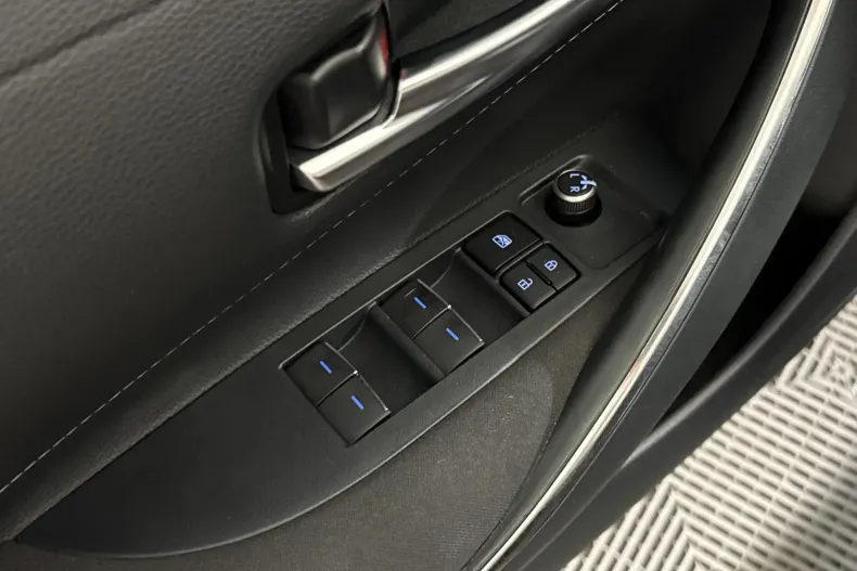 Toyota Corolla din 2021 cu 133.340 km - oferta TOY240723 - foto 14