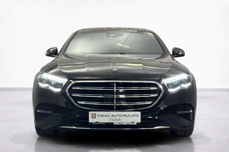 Mercedes-Benz E 300 (Clasa E) din 2024 cu 32.786 km - oferta MER240728 - foto 8