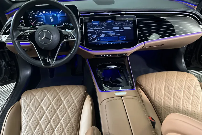 Mercedes-Benz E 300 (Clasa E) din 2024 cu 32.786 km - oferta MER240728 - foto 9