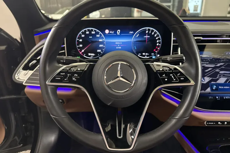 Mercedes-Benz E 300 (Clasa E) din 2024 cu 32.786 km - oferta MER240728 - foto 16