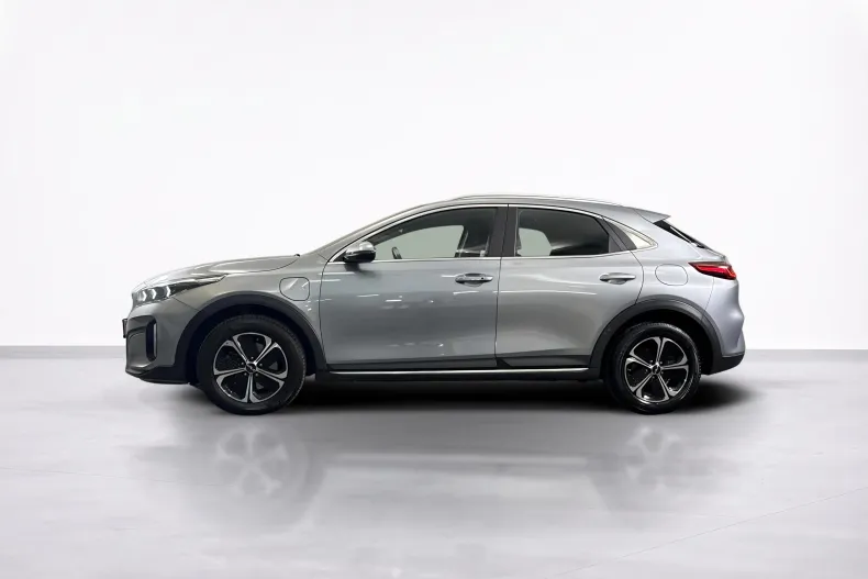 Kia XCeed din 2023 cu 41.465 km - oferta KIA240729 - foto 2