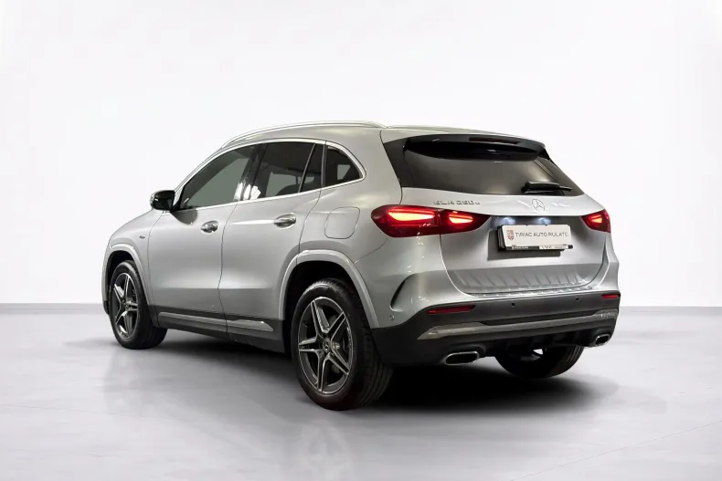 Mercedes-Benz GLA 250 (Clasa GLA) din 2025 cu 13.939 km - oferta MER240731 - foto 3