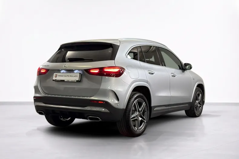 Mercedes-Benz GLA 250 (Clasa GLA) din 2025 cu 13.939 km - oferta MER240731 - foto 5